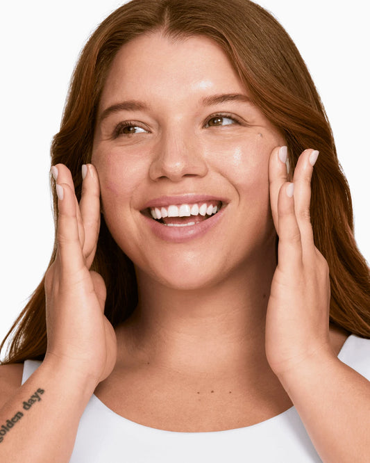 Superdefense™ City Block Broad Spectrum SPF 50 Daily Energy + Face Protector - US 6300