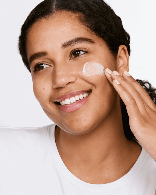 Exfoliating Scrub - US 8589