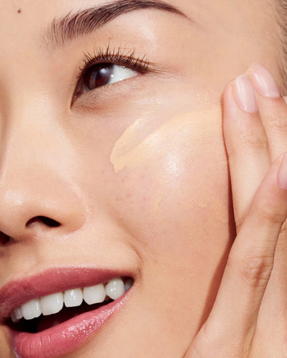 Even Better Clinical™ Vitamin Makeup Broad Spectrum SPF 45 - US 2915