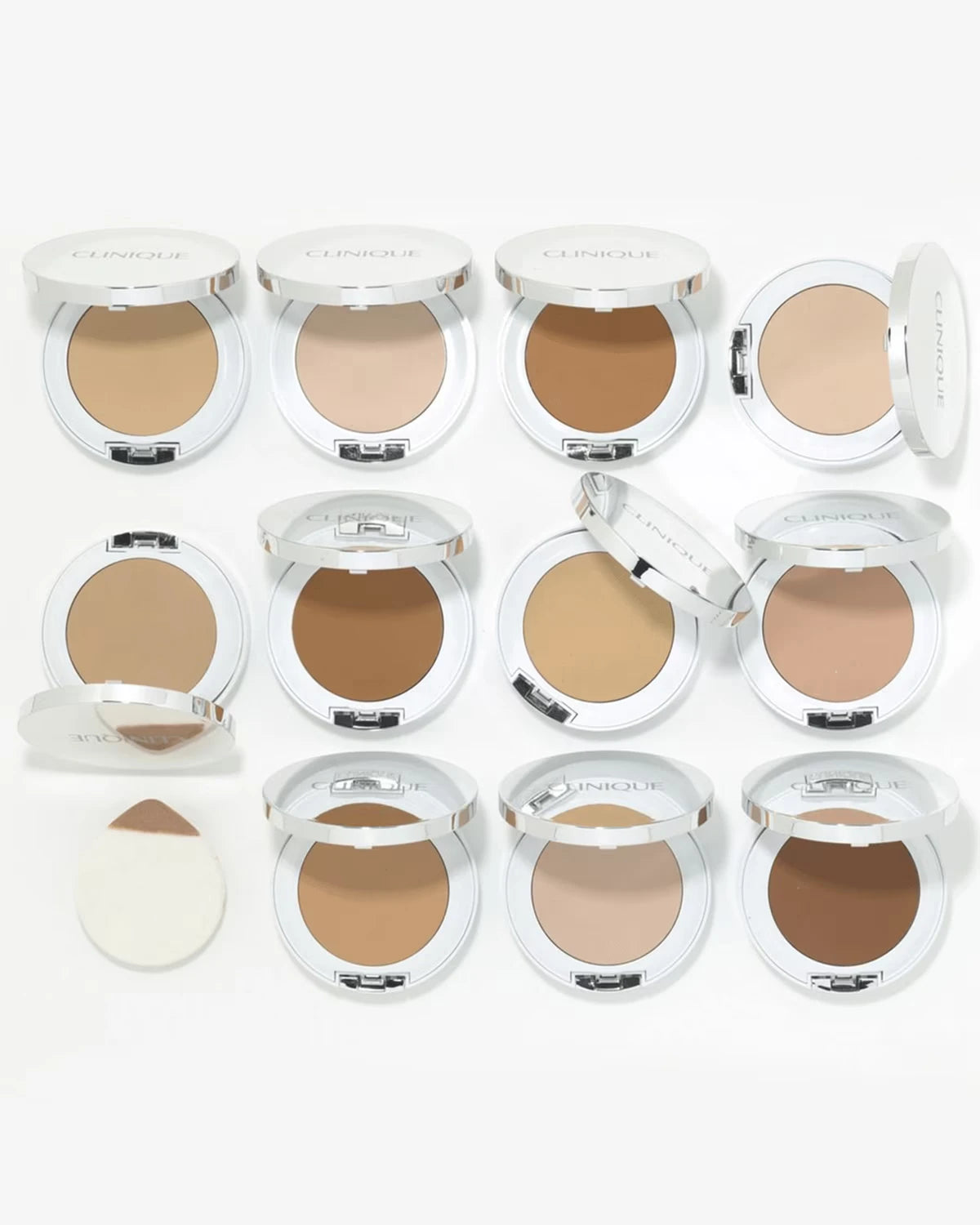 Beyond Perfecting™ Powder Foundation + Concealer - US 9028