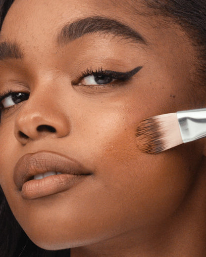 Foundation Brush - US 4064