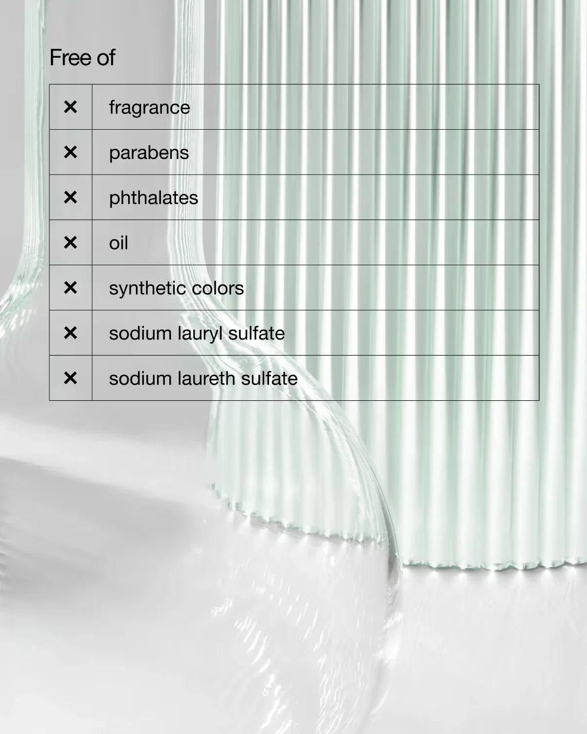 City Block™ Sheer Oil-Free Daily Face Protector Broad Spectrum SPF 25 - US 2592
